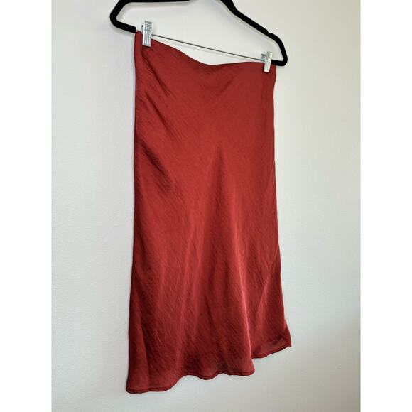 Forgotten Grace Rust Maxi Skirt - Picture 4 of 4